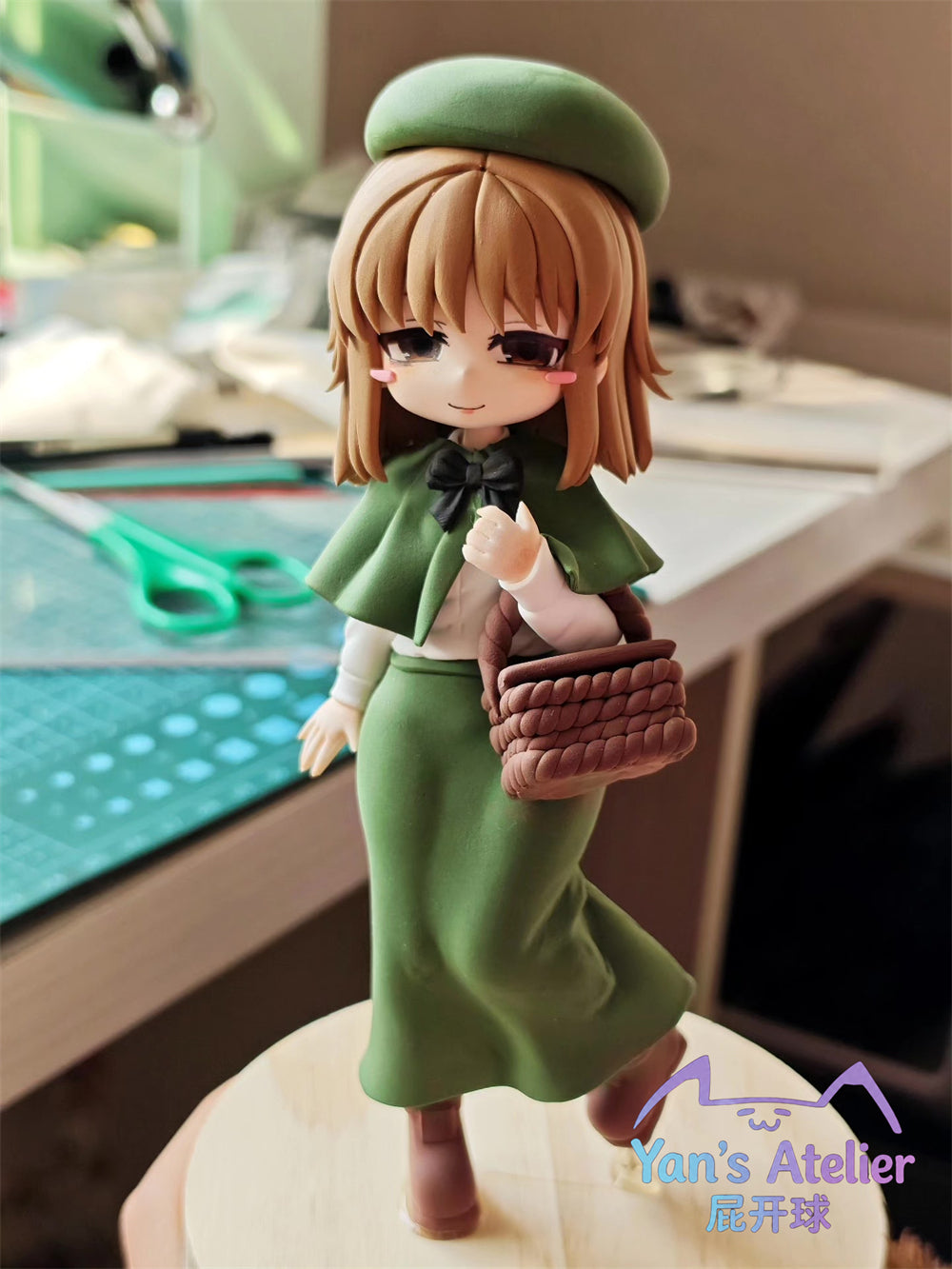 18cm Black Souls Ailuma Handmade Clay Model with Dust Cover