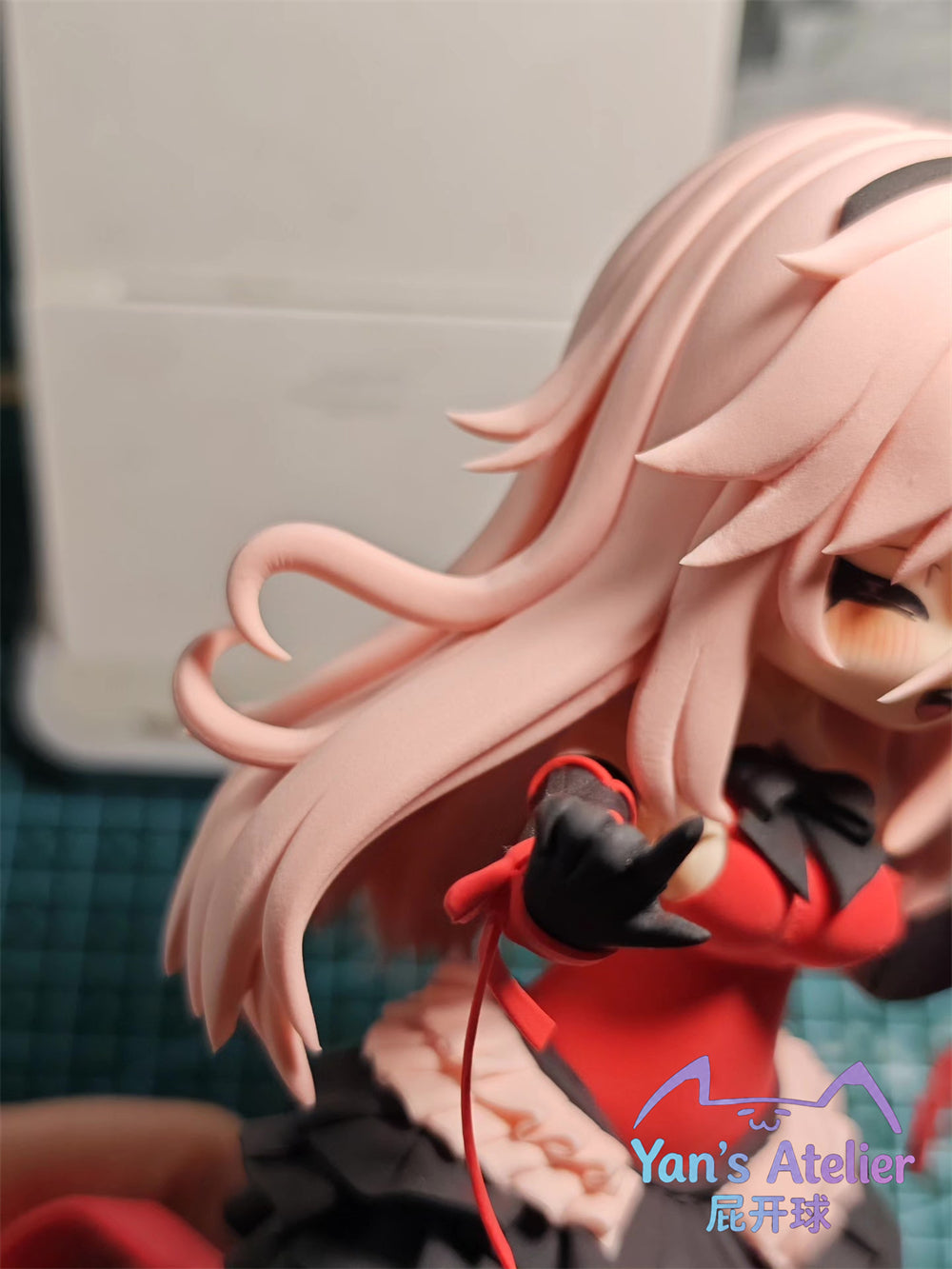 18cm Black Souls 2 Red Idol Pulikeite Handmade Clay Model with Dust Cover